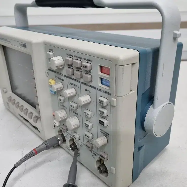 Tektronix TDS3012 100MHz 2ch DPO 오실로스코프.