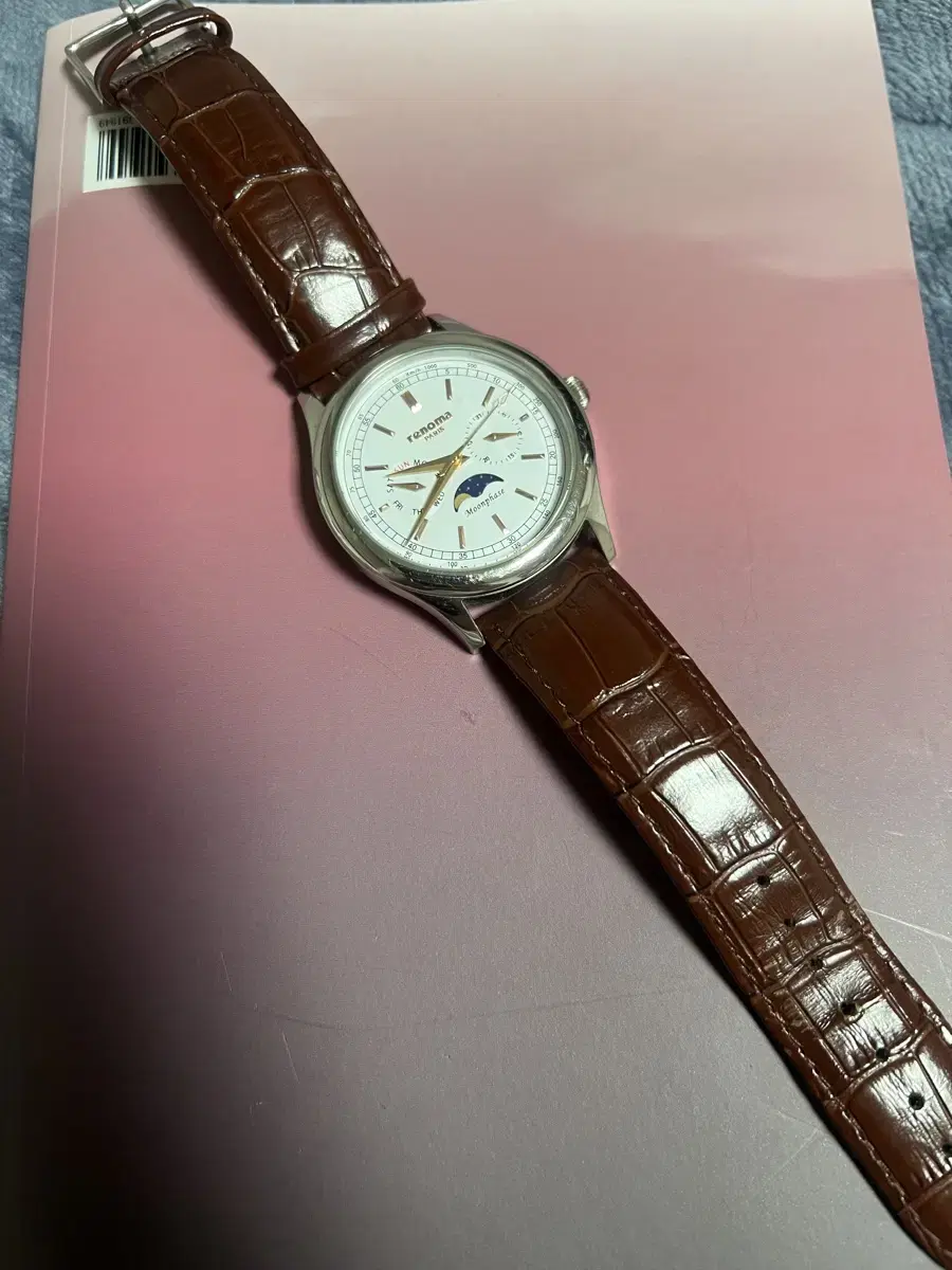 renoma (Moonphase)에디션