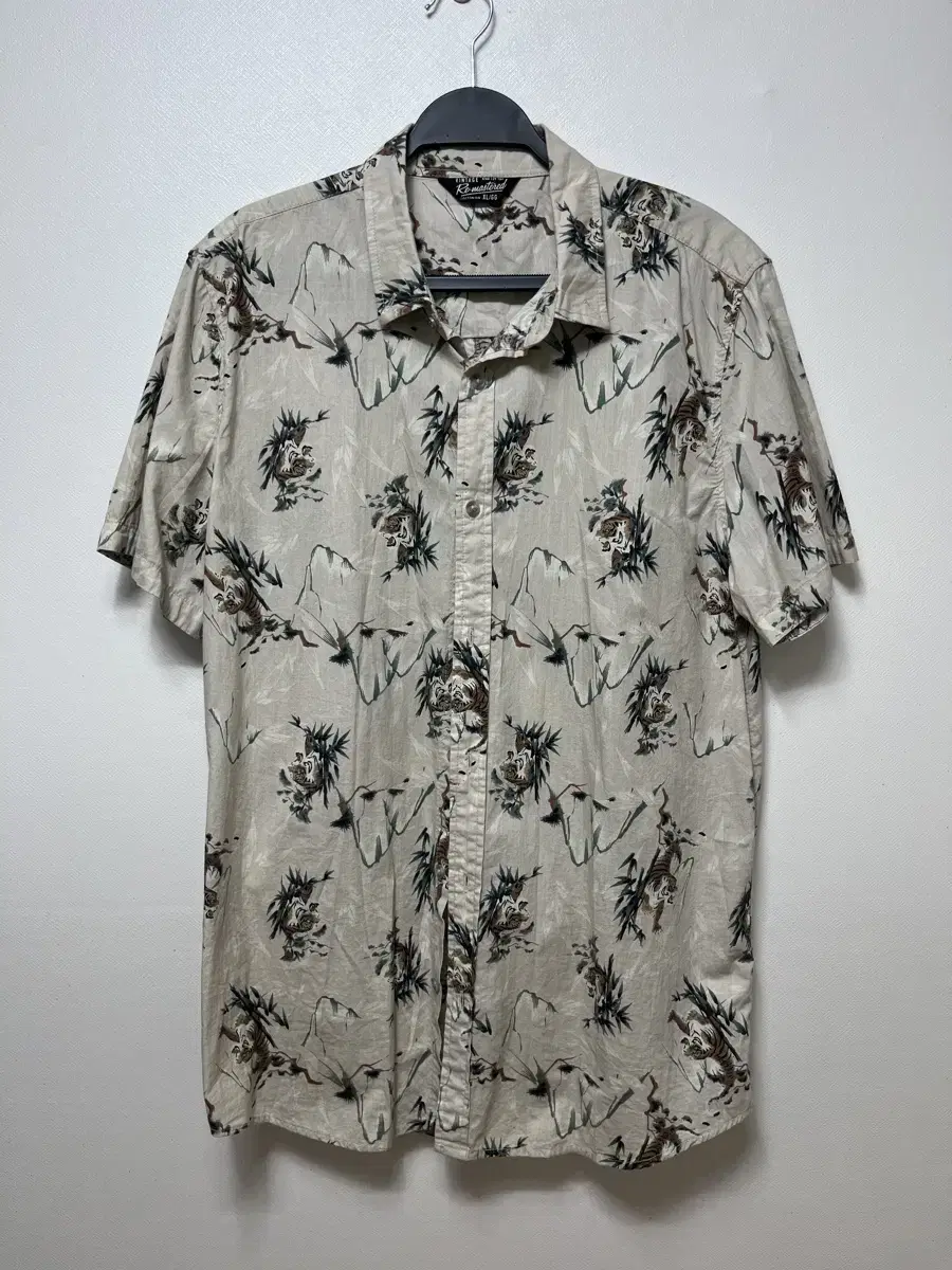 Vintage Tiger Aloha Shirt