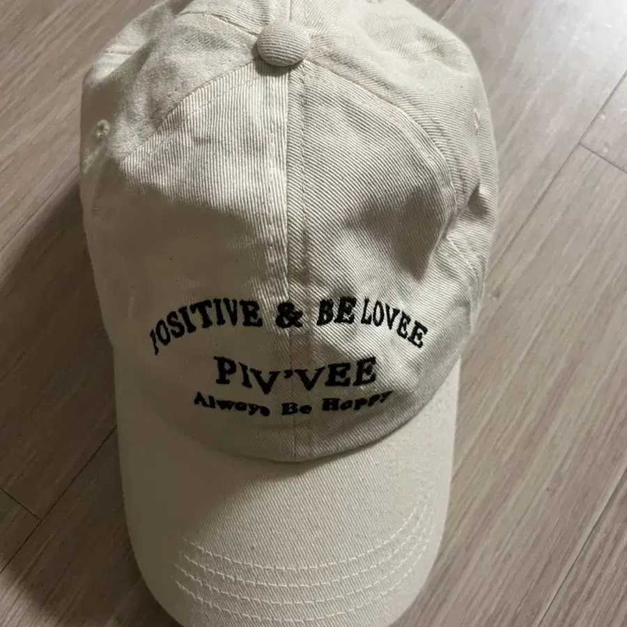 pivvee positive&lovee ball cap 피브비 볼캡