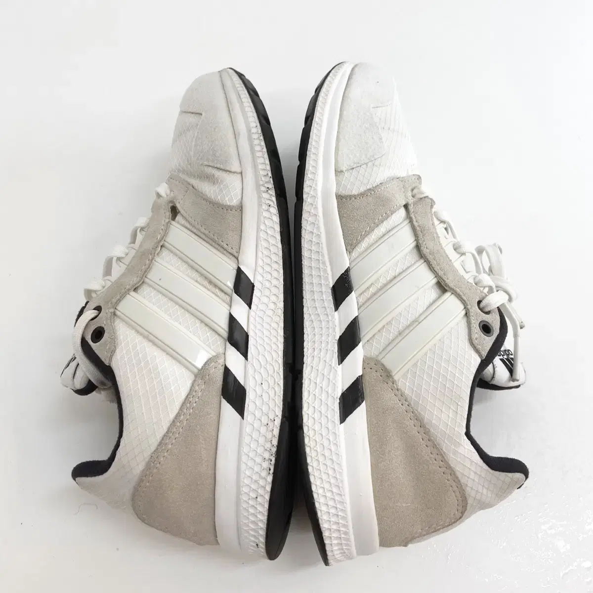 아디다스 이큅먼트 16 235mm Adidas Equipment 16