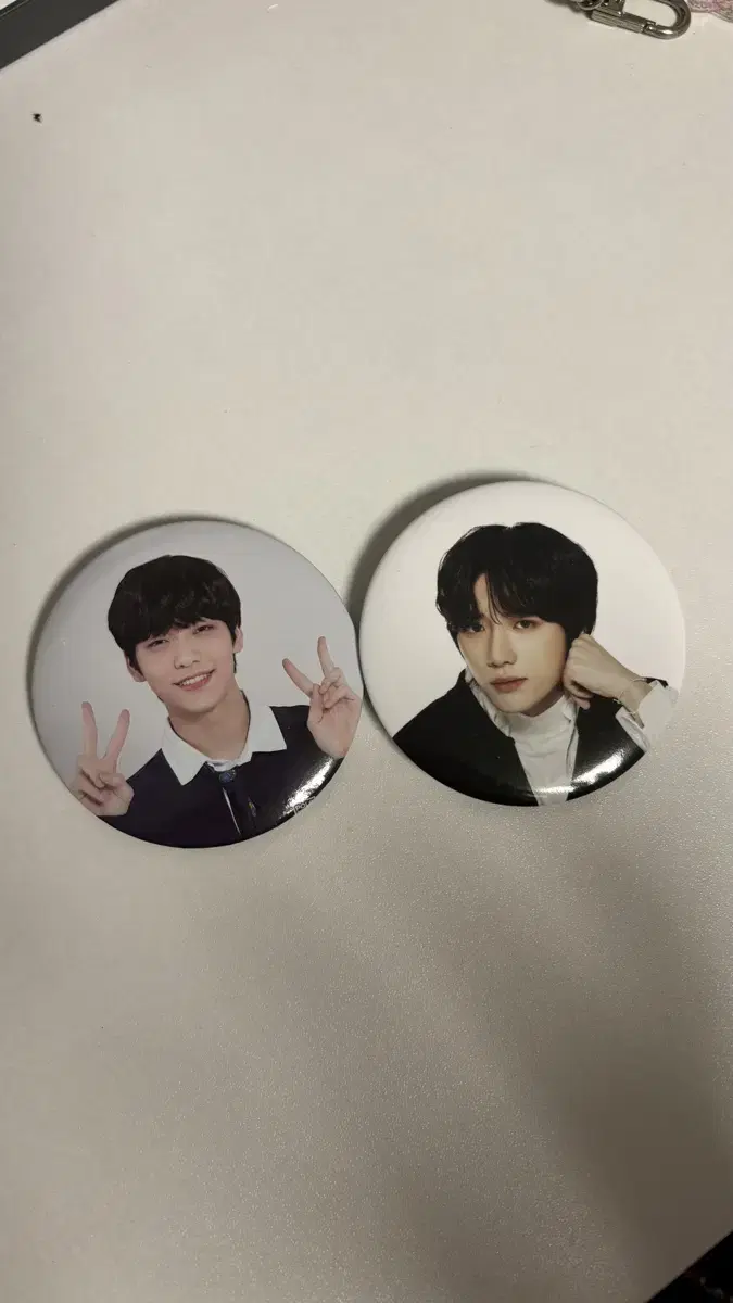 Official Goods ) txt beomgyu soobin Badges