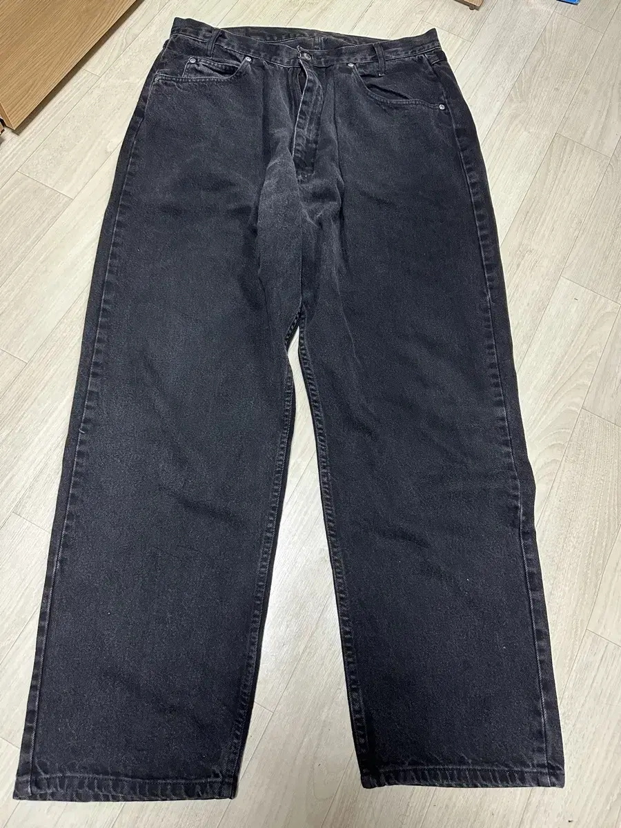 Wrangler Black Jeans