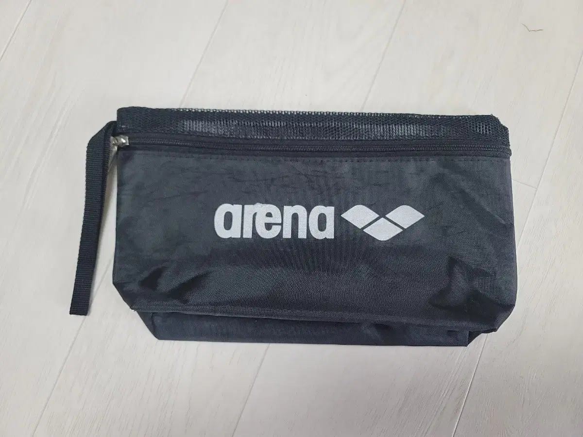 Arena Swimwear Pouch