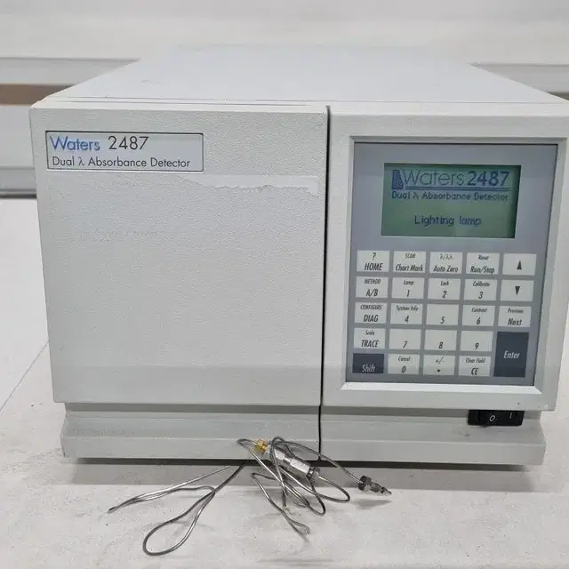 Waters 2487 Dual Absorbance Detector.