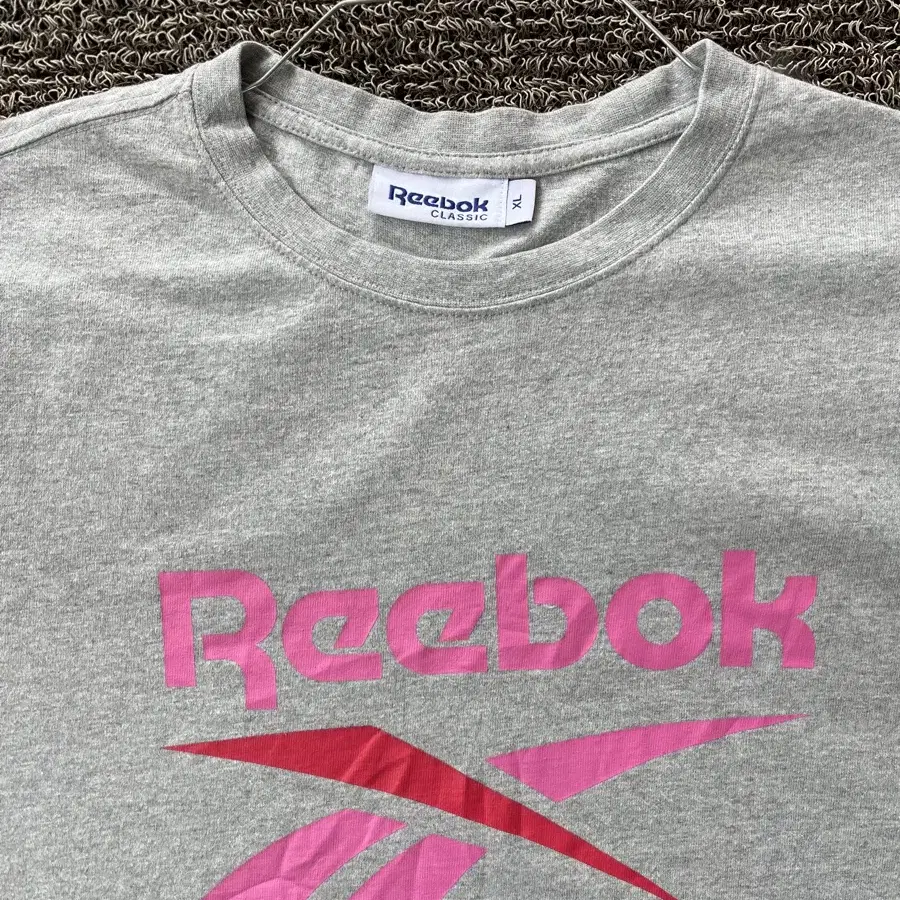 Reebok classic 리복 클래식 빈티지 티셔츠