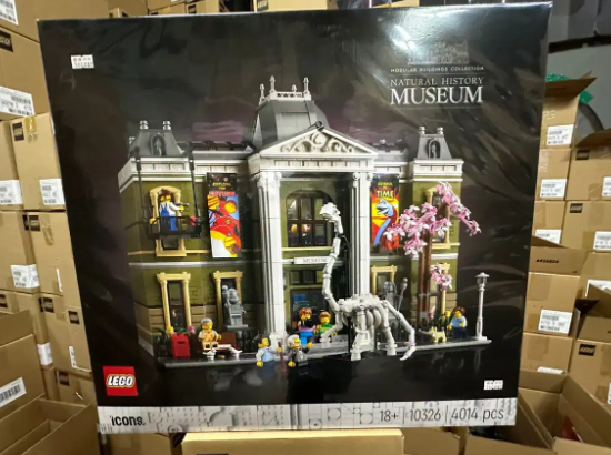 New) LEGO 10326 Natural History Museum ikon Modular