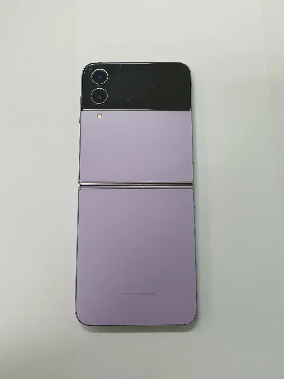 [Mint] Galaxy Z Flip 4 256G Bora Purple LG #DamagedX