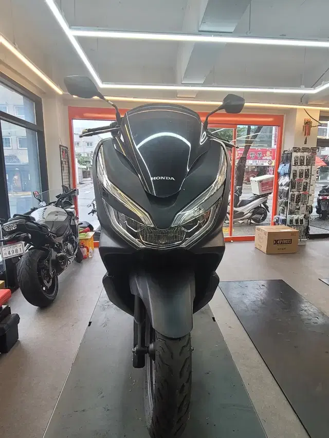 2018 pcx125