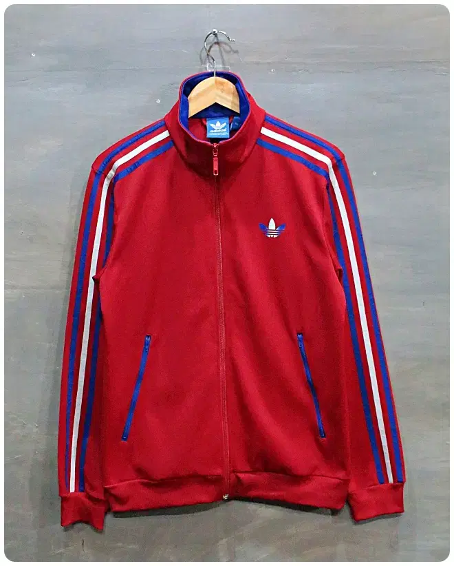 [100] adidas Original Firebird Tracktop Jersey (20% off)