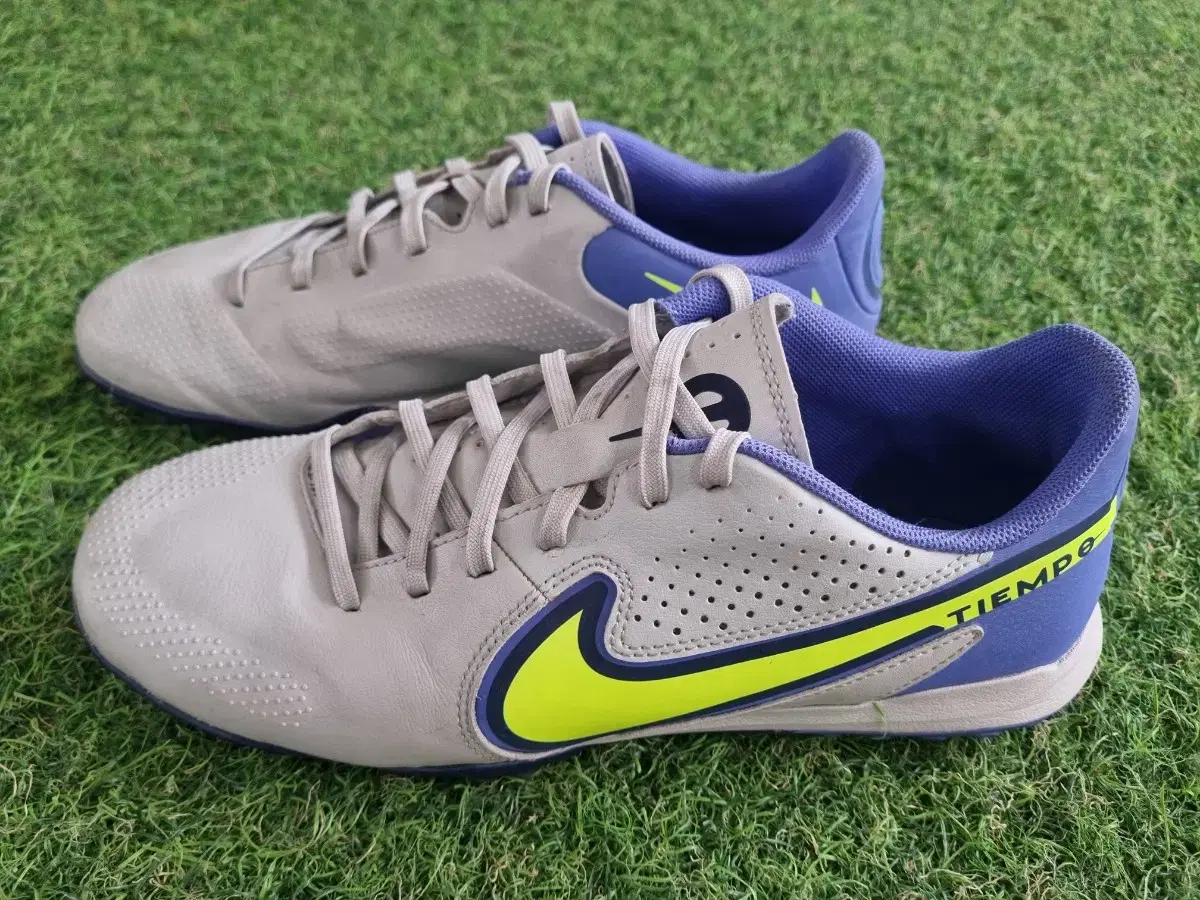 Nike Timpo Academy TF 265