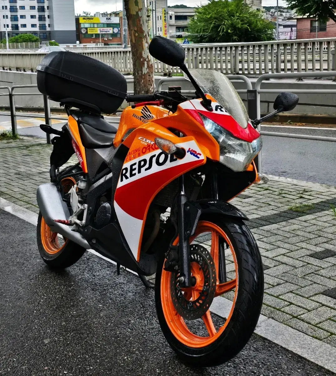 혼다 12년식 CBR125 랩솔 탑박스튜닝