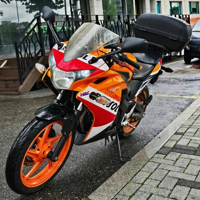 혼다 12년식 CBR125 랩솔 탑박스튜닝