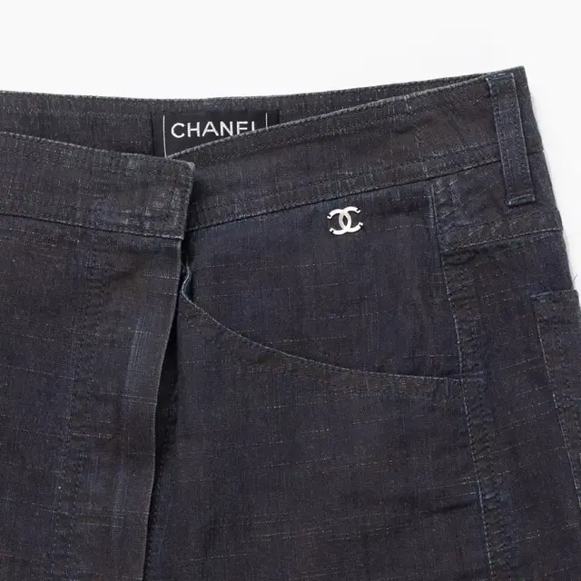 CHANEL 06P Wrap Denim Skirt