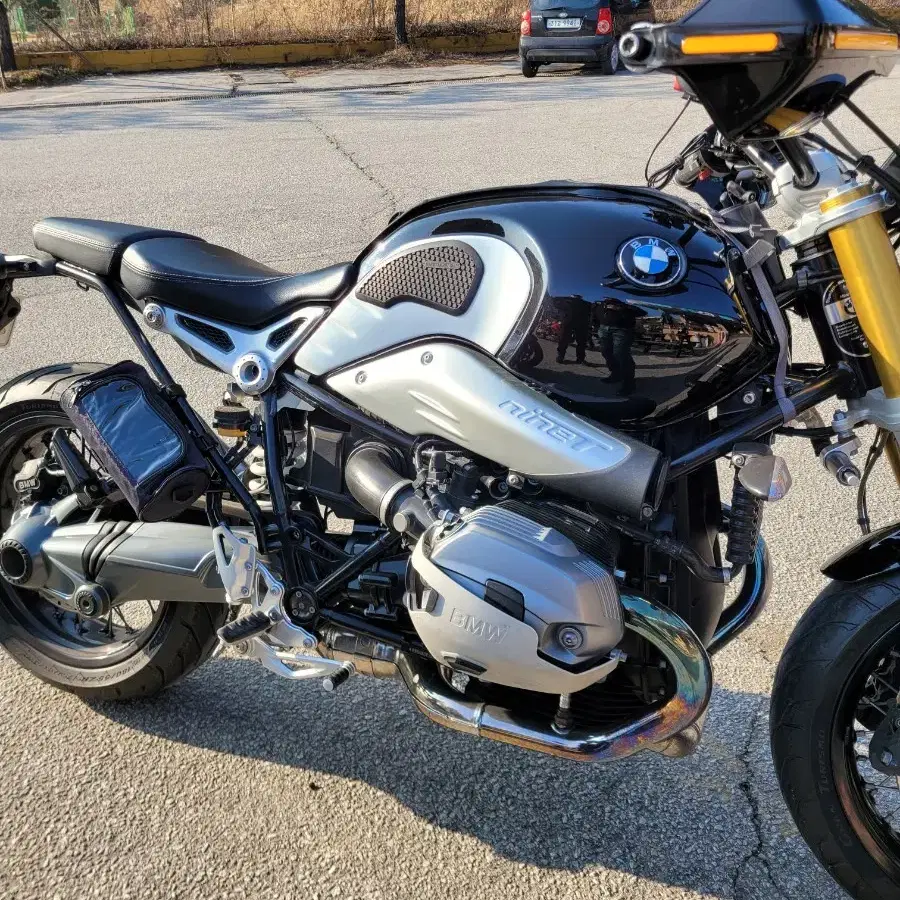 BMW R9T 노멀 팝니다