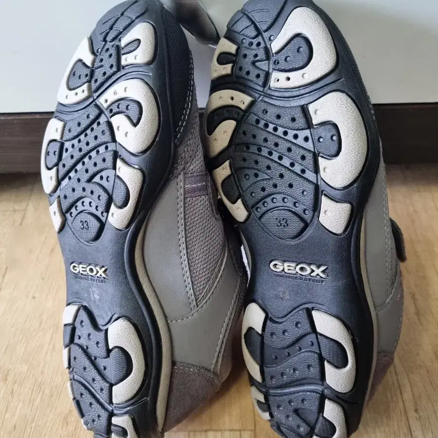 GEOX 제옥스 키즈 아동 운동화 us2 200