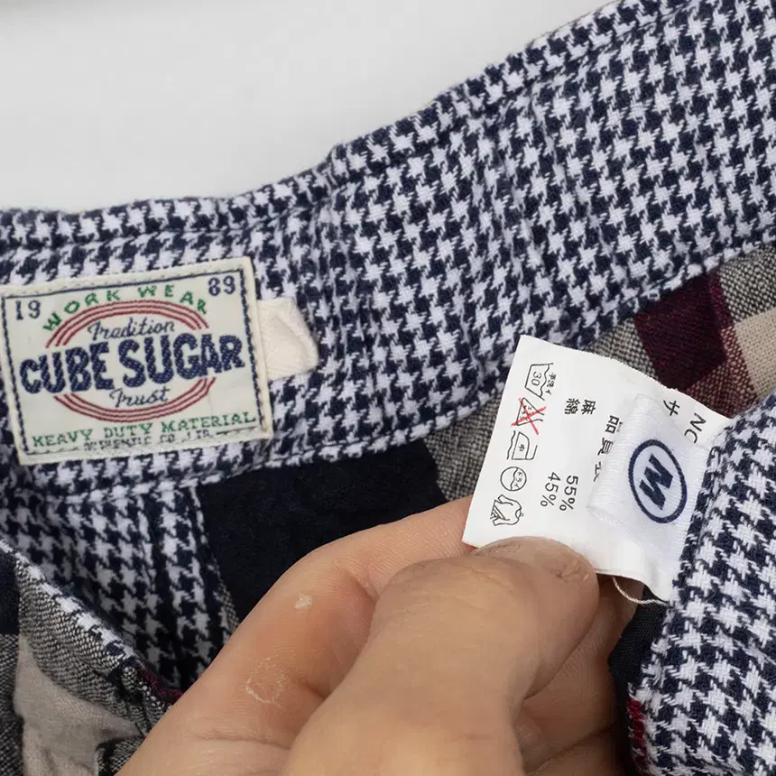 e1318 cure sugar ( size : men M ) 반바지