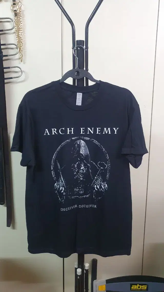 새상품)Arch Enemy 코튼반팔티셔츠 100