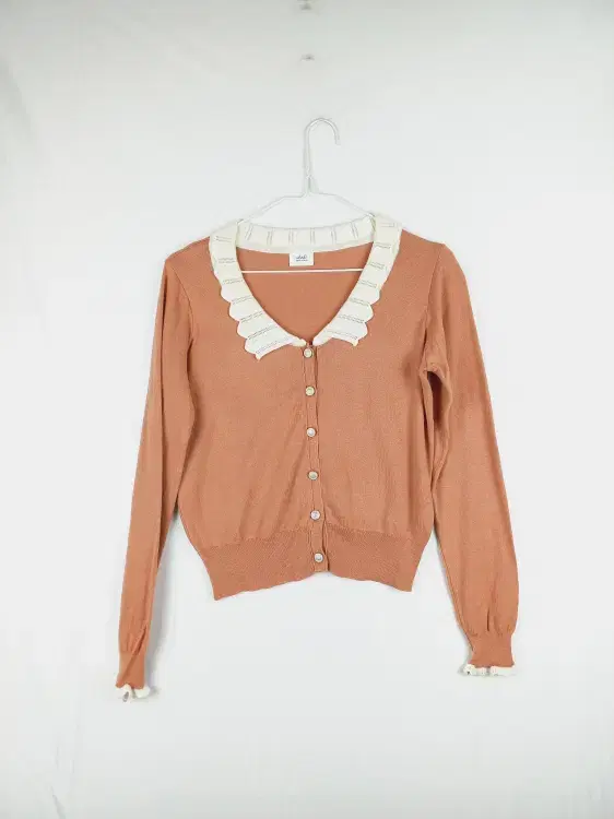 What Cropped pale lace-trimmed knit cardigan 90