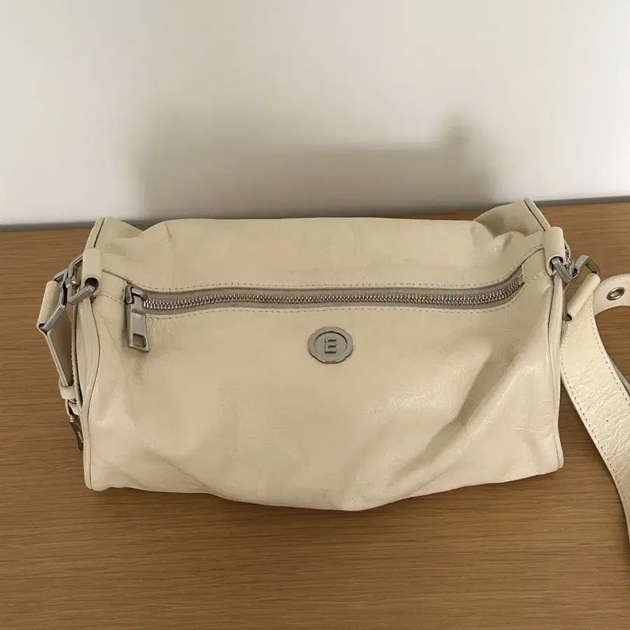 미닛뮤트 BRETT BAG MU IVORY