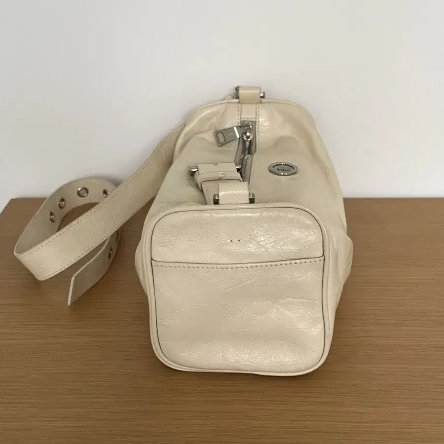 미닛뮤트 BRETT BAG MU IVORY