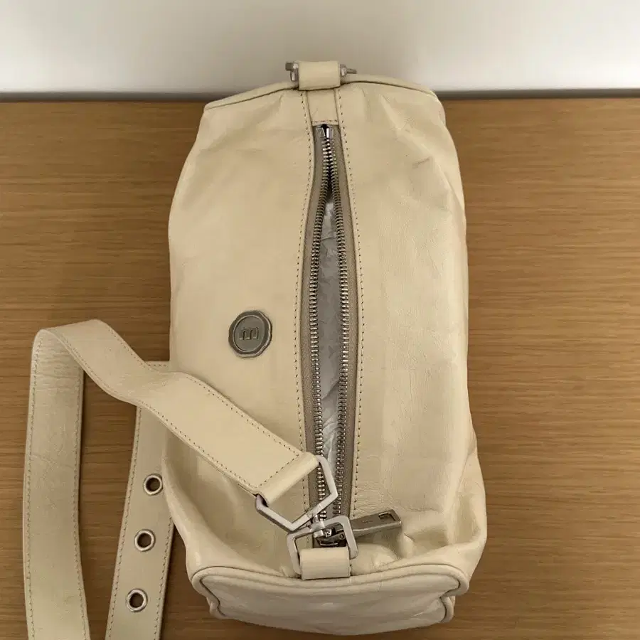 미닛뮤트 BRETT BAG MU IVORY