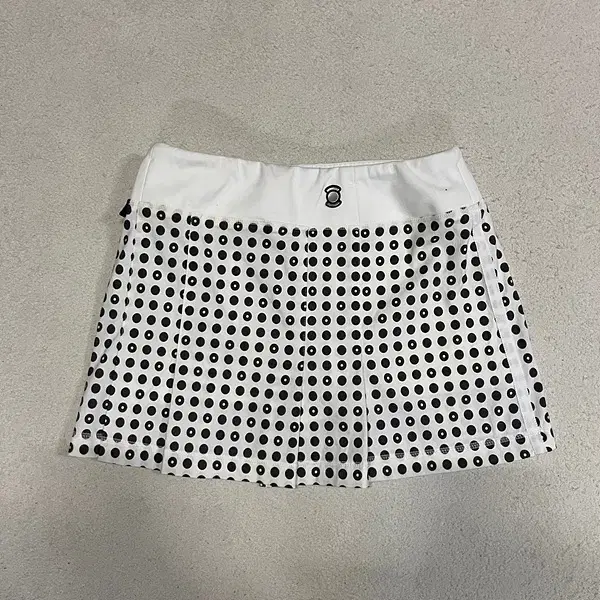 26 Wide-angle Golf Skirt B.1443