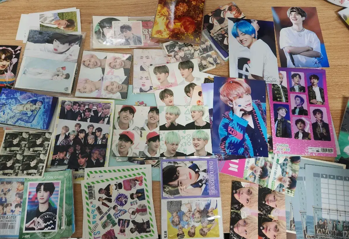 BTS unofficial goods Free WTS