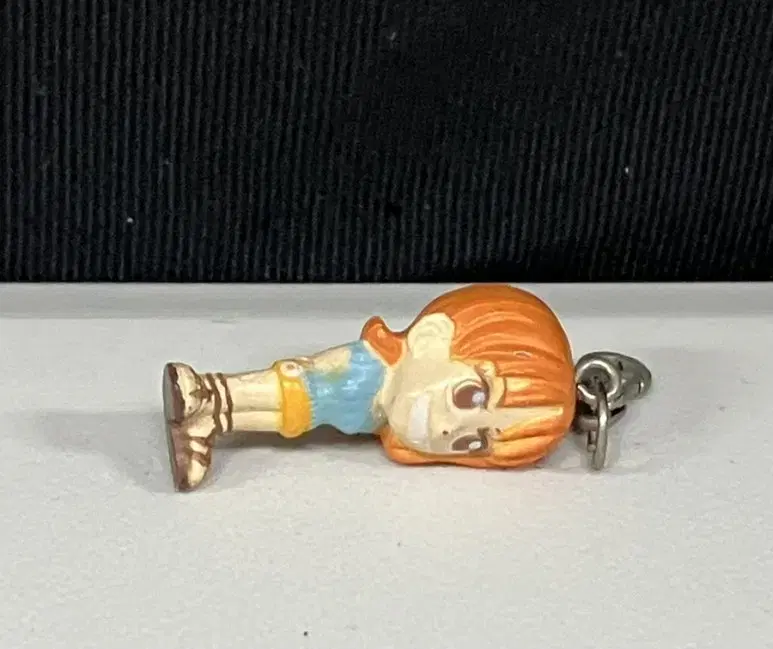 Leso Retro #3126 ONEPIECE Nami Initial Keyring