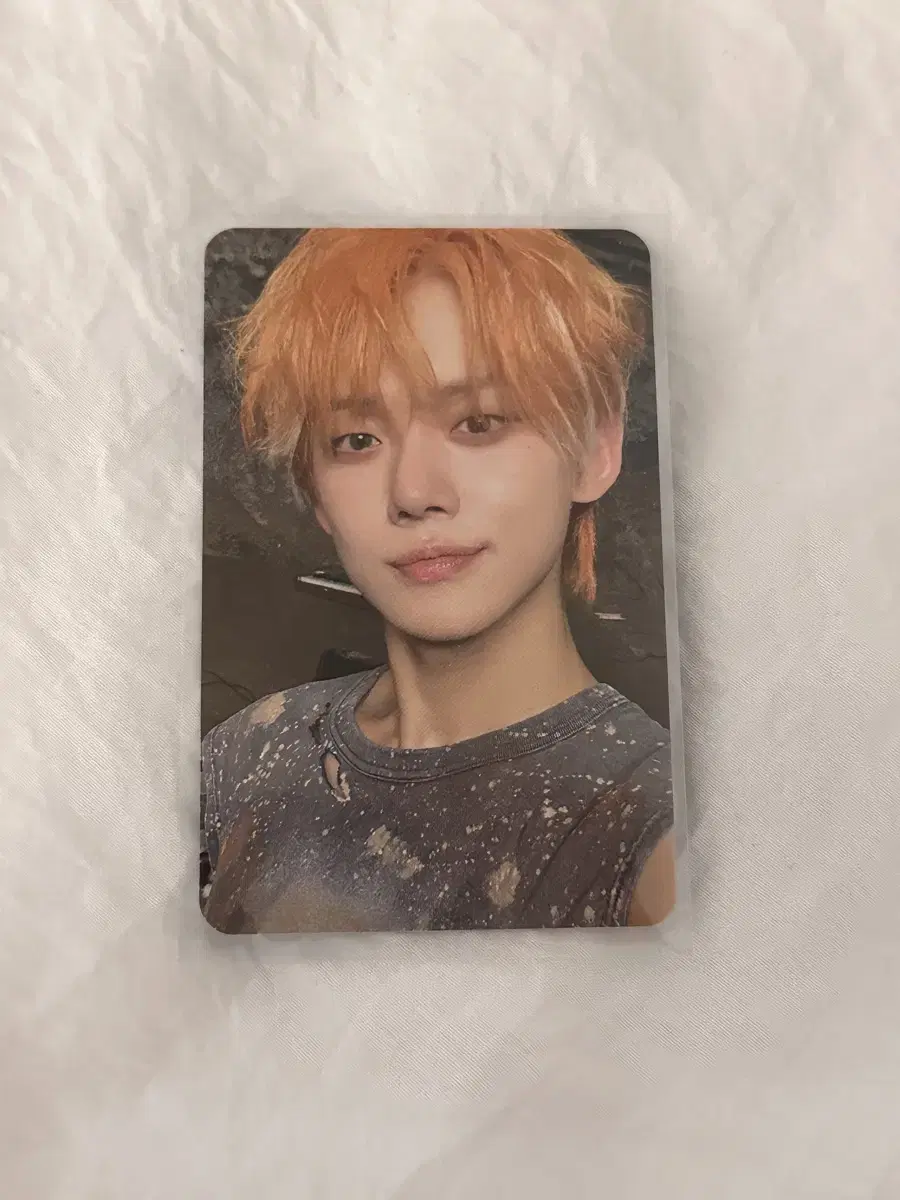 I sell the melancholy version yeonjun photocard 