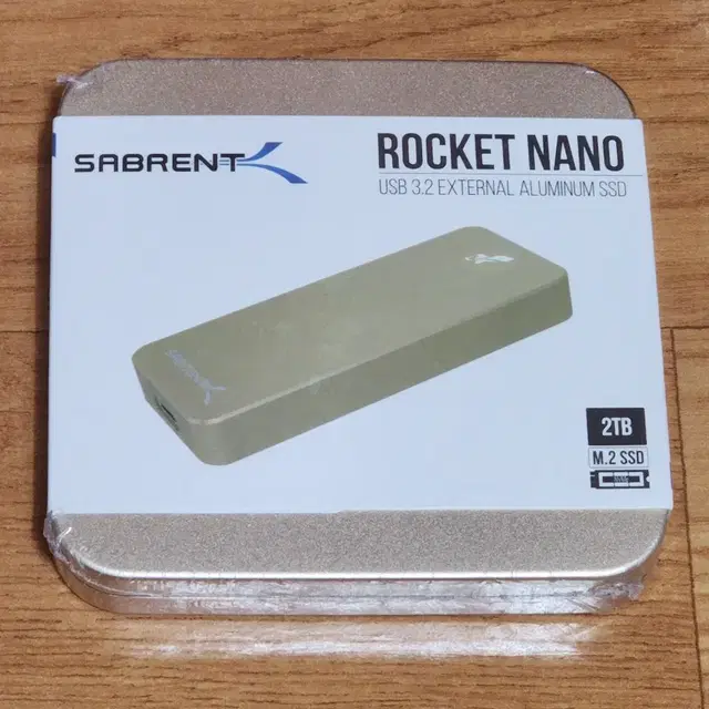 [미개봉] SABRENT Rocket Nano Gold 2TB 외장ssd