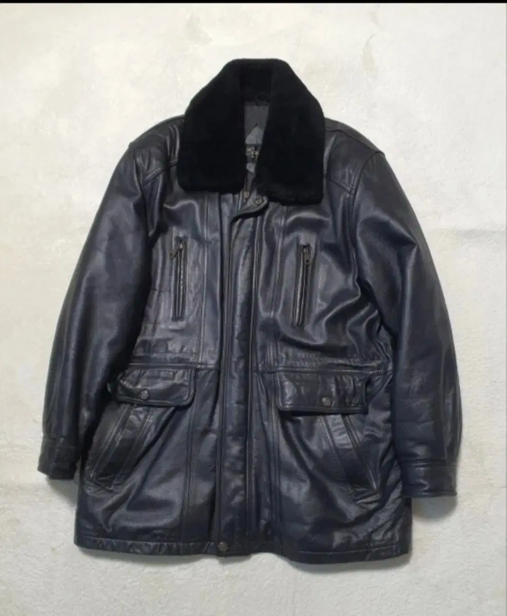 Sheepskin padded jacket