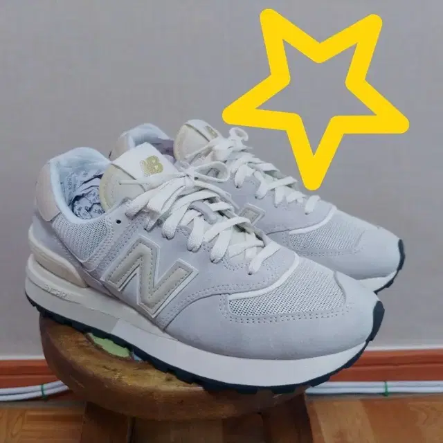 250 / NEWBALANCE (뉴발란스) 정품 남녀공용 운동화