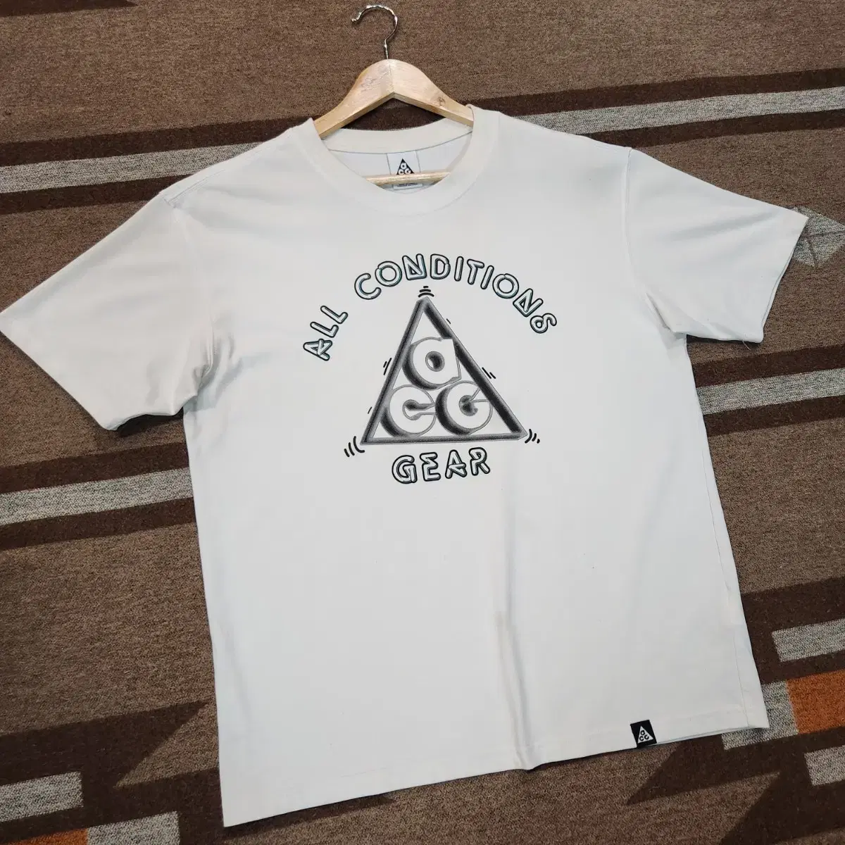 Nike ACG Short Sleeve M