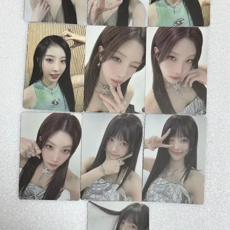 Buy LOONA Signed albums, Rare photocards on Bunjang!