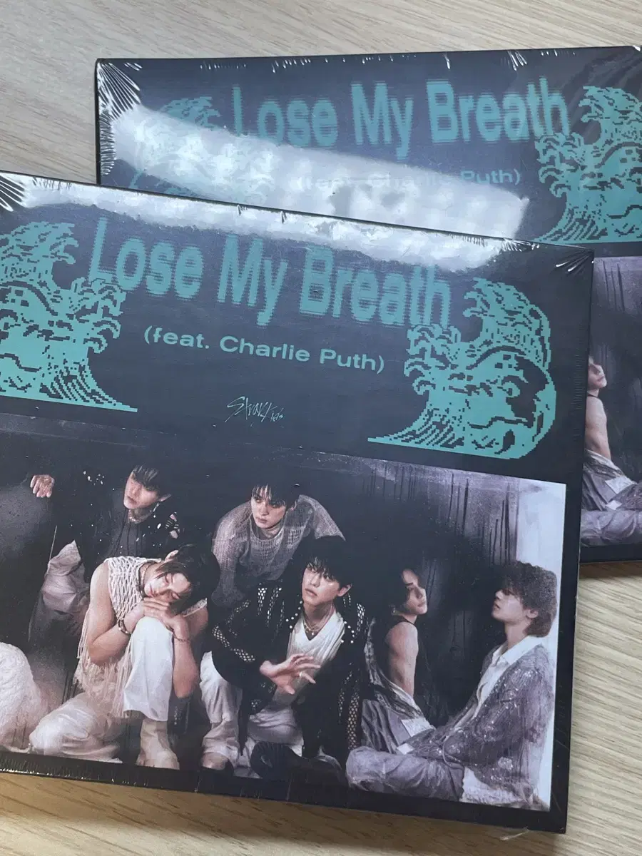 2 unsealed bulk) Lose my breath CD Straykids