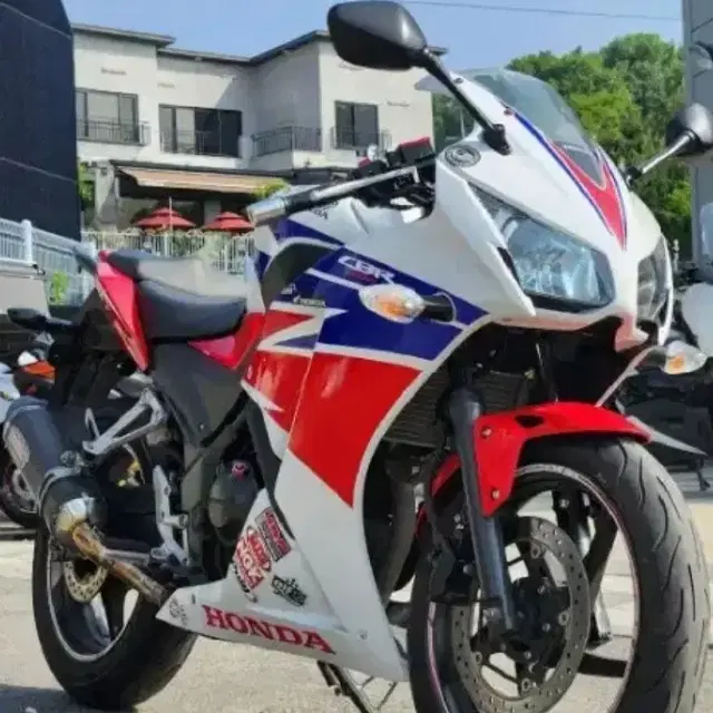 CBR300R