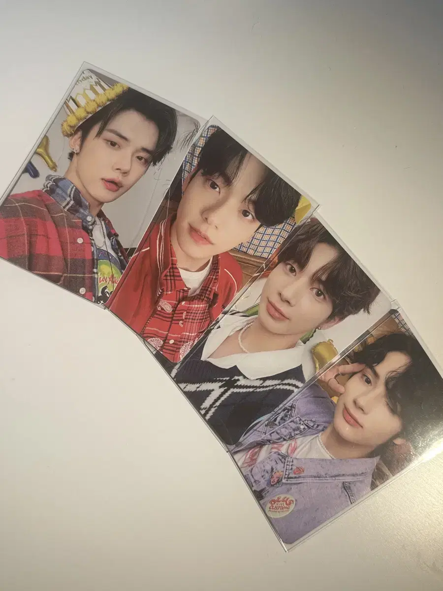 Tuvatu TXT yeonjun soobin taehyun Hooning Deco Kit photocard wts Sells