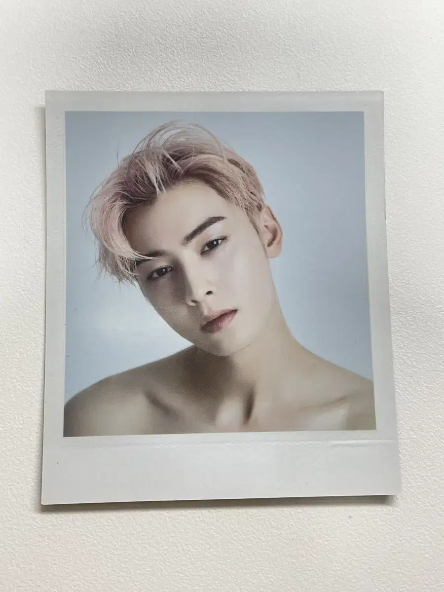 Astro cha eunwoo Official polaroid WTS