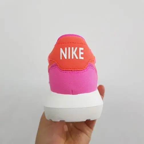 NIKE 나이키 우먼스 로쉐 LD-1000 핑크(225)+나이키박스