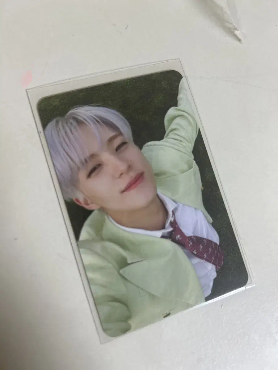 Jeno Bending Machine Photocard