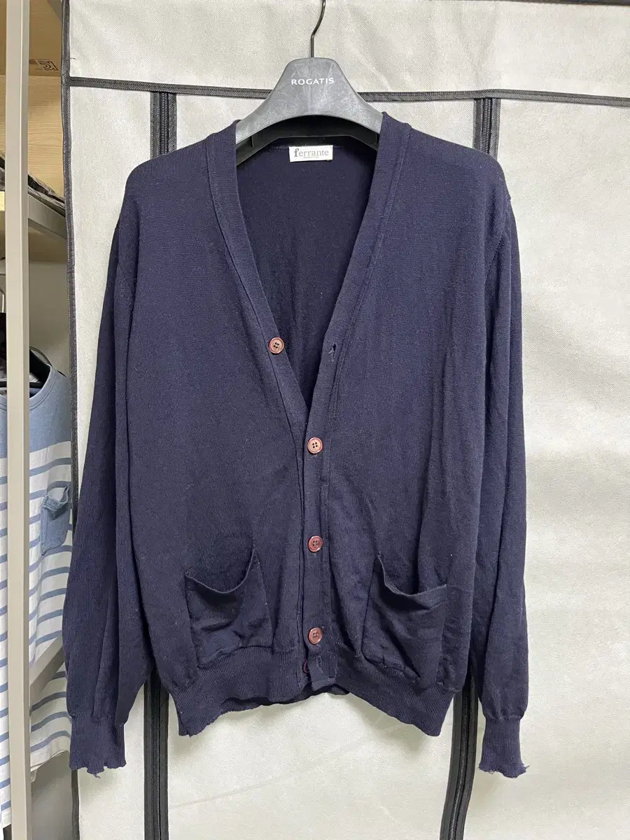 FERRANTE 100% Italian wool cardigan