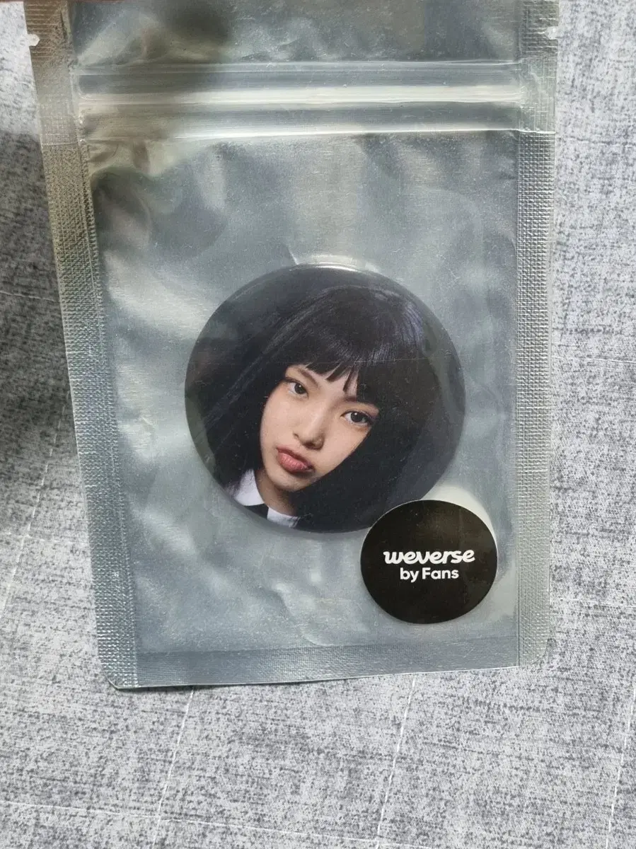 New Jeans hyein WeverseCon Pin Badge Badge