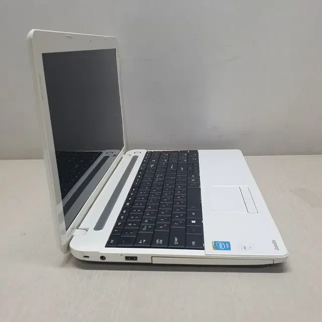 TOSHIBA C50-A 15inch 사무 학습 동영상