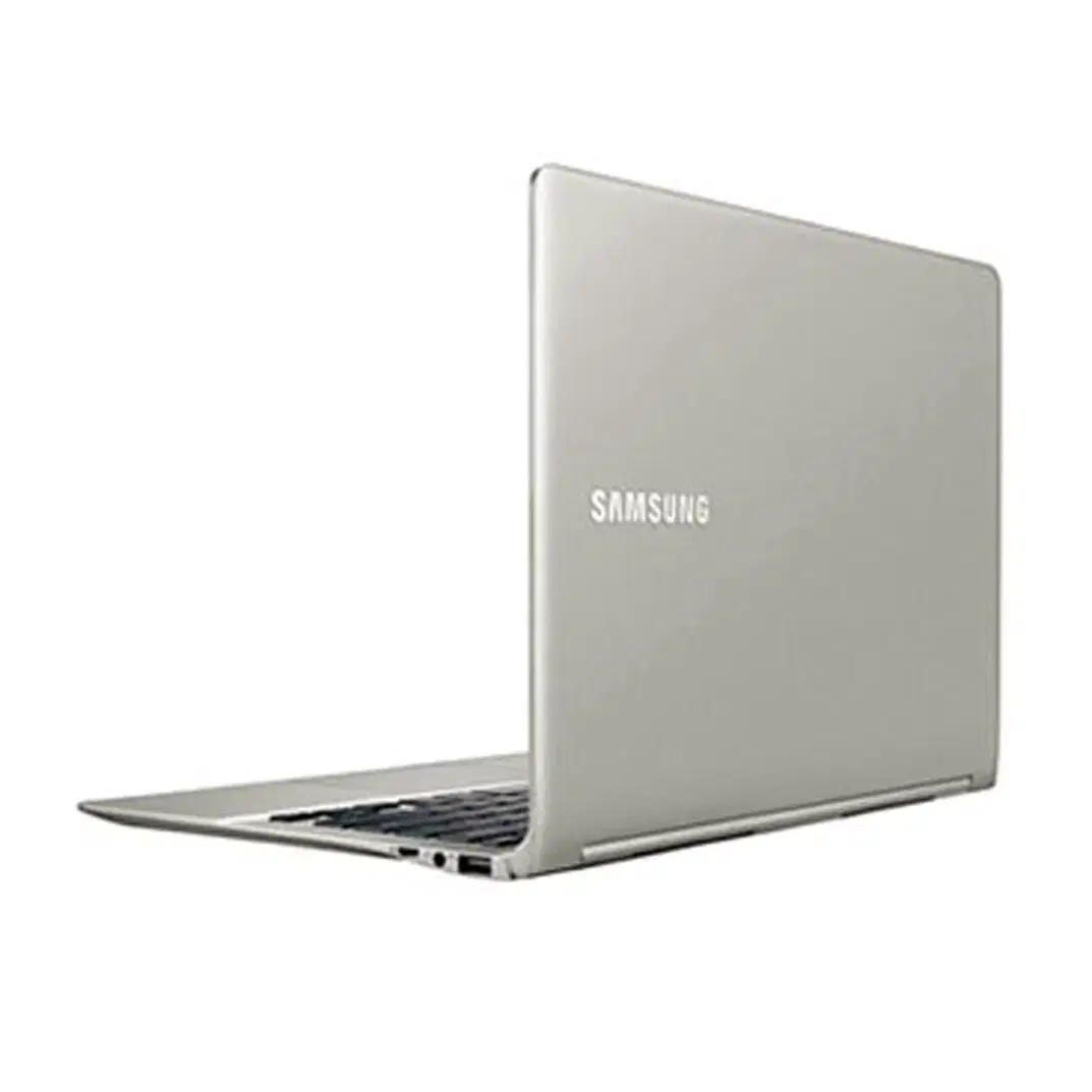 삼성 노트북 NT901X3L 인텔 i7 램8G SSD256G 정품 윈10