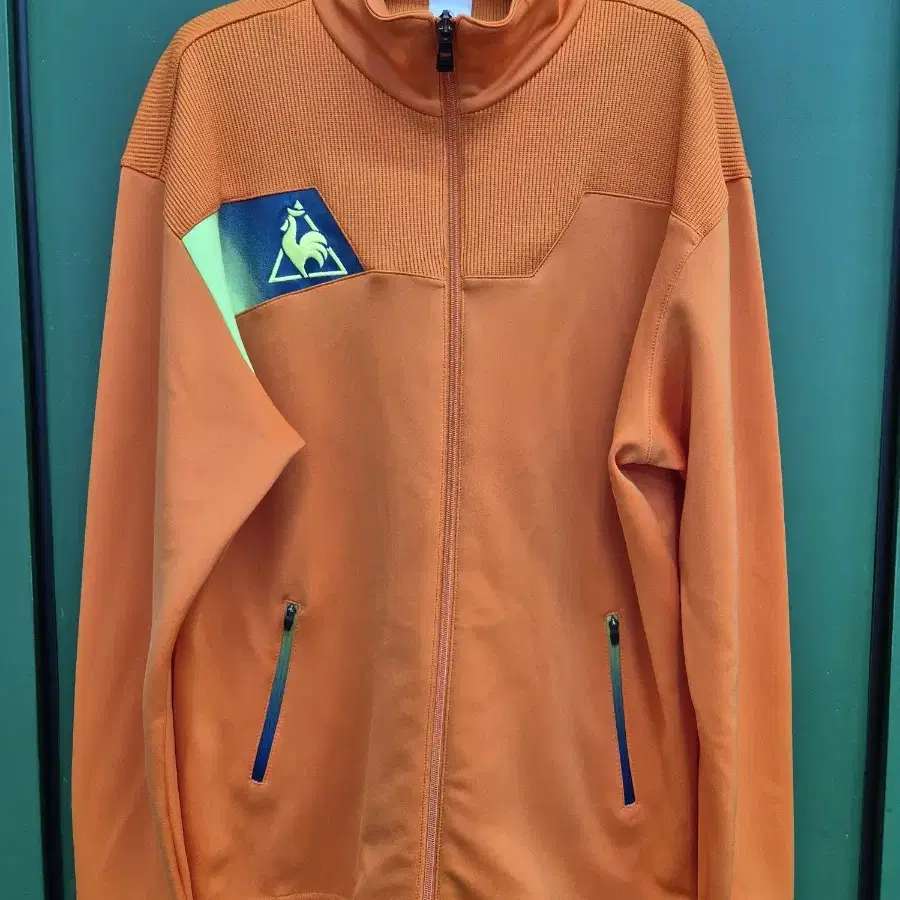 105)  le coq sportif 져지 집업 팝니다