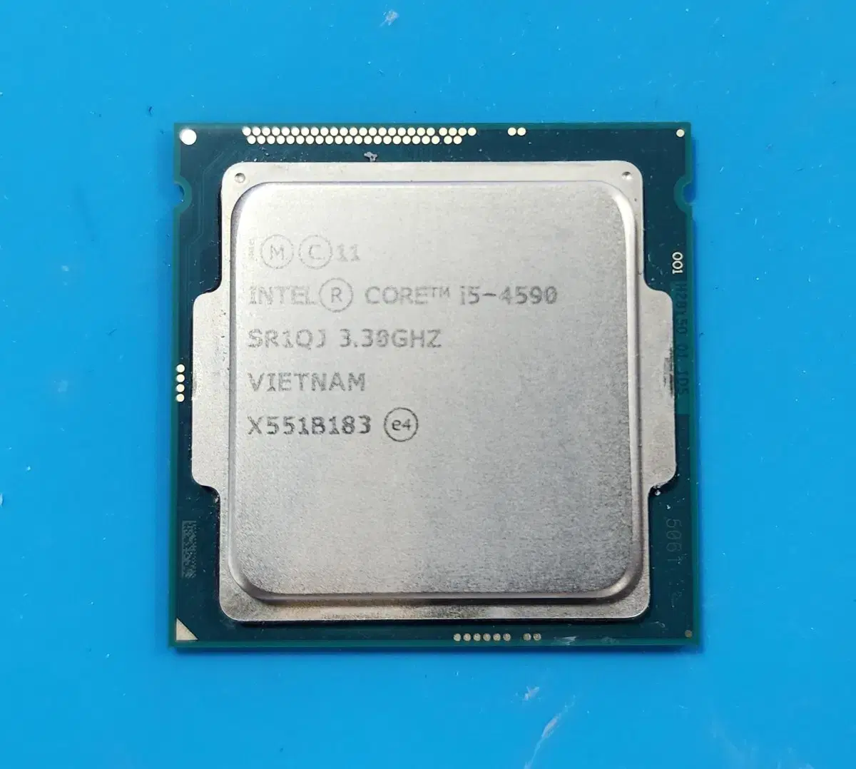 Intel core i5-4590 CPU입니다.