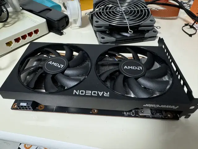 Rx6600 powercolor