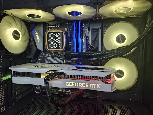 라이젠 5800X3D+RTX 4070 SUPER 게이밍 컴퓨터