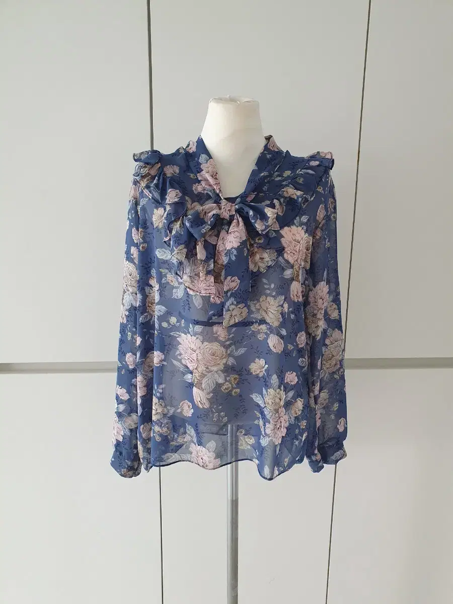 (Geon-saegae) Kutti Chiffon Blouse 44-66